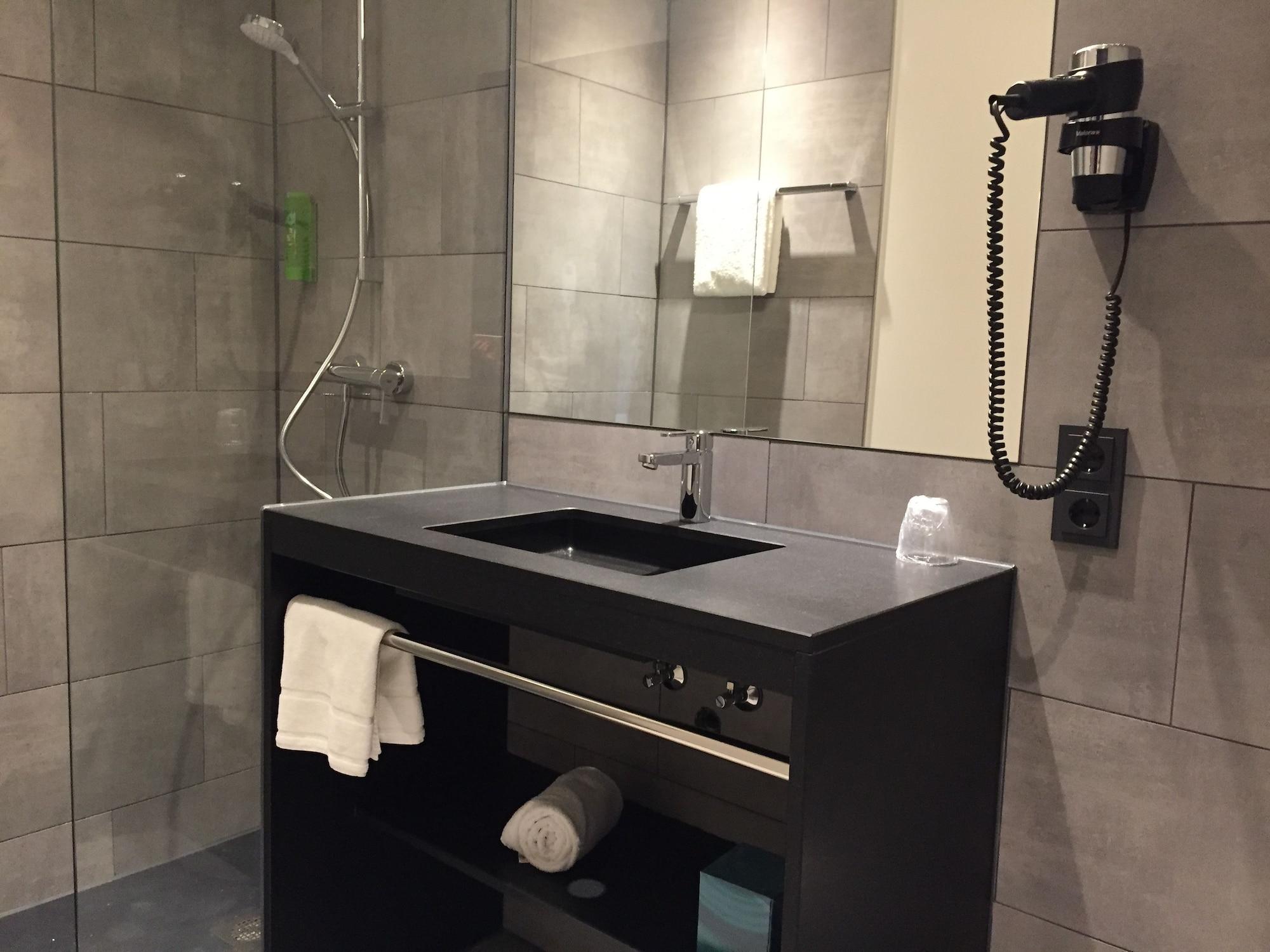 Riku Hotel Ульм Екстер'єр фото