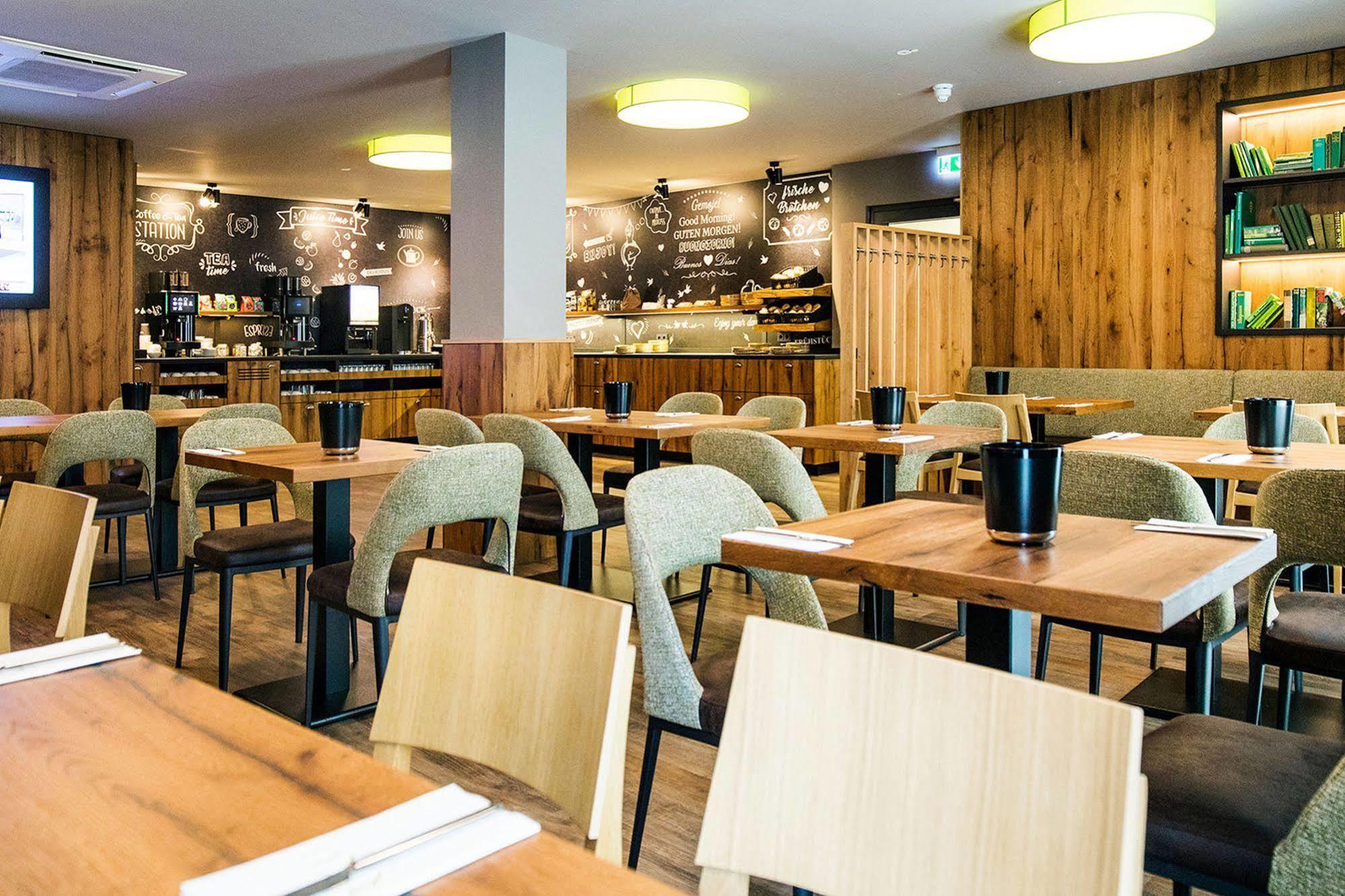 Riku Hotel Ульм Екстер'єр фото