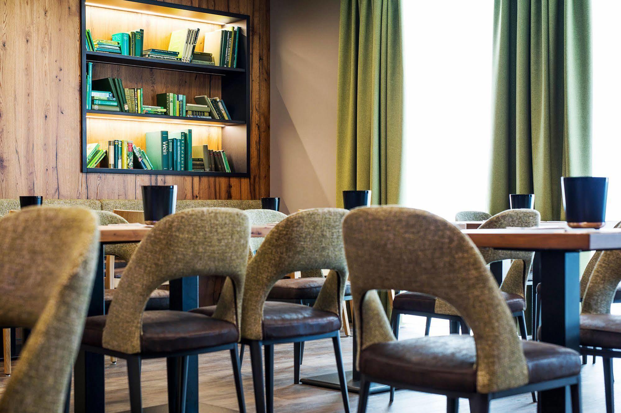 Riku Hotel Ульм Екстер'єр фото